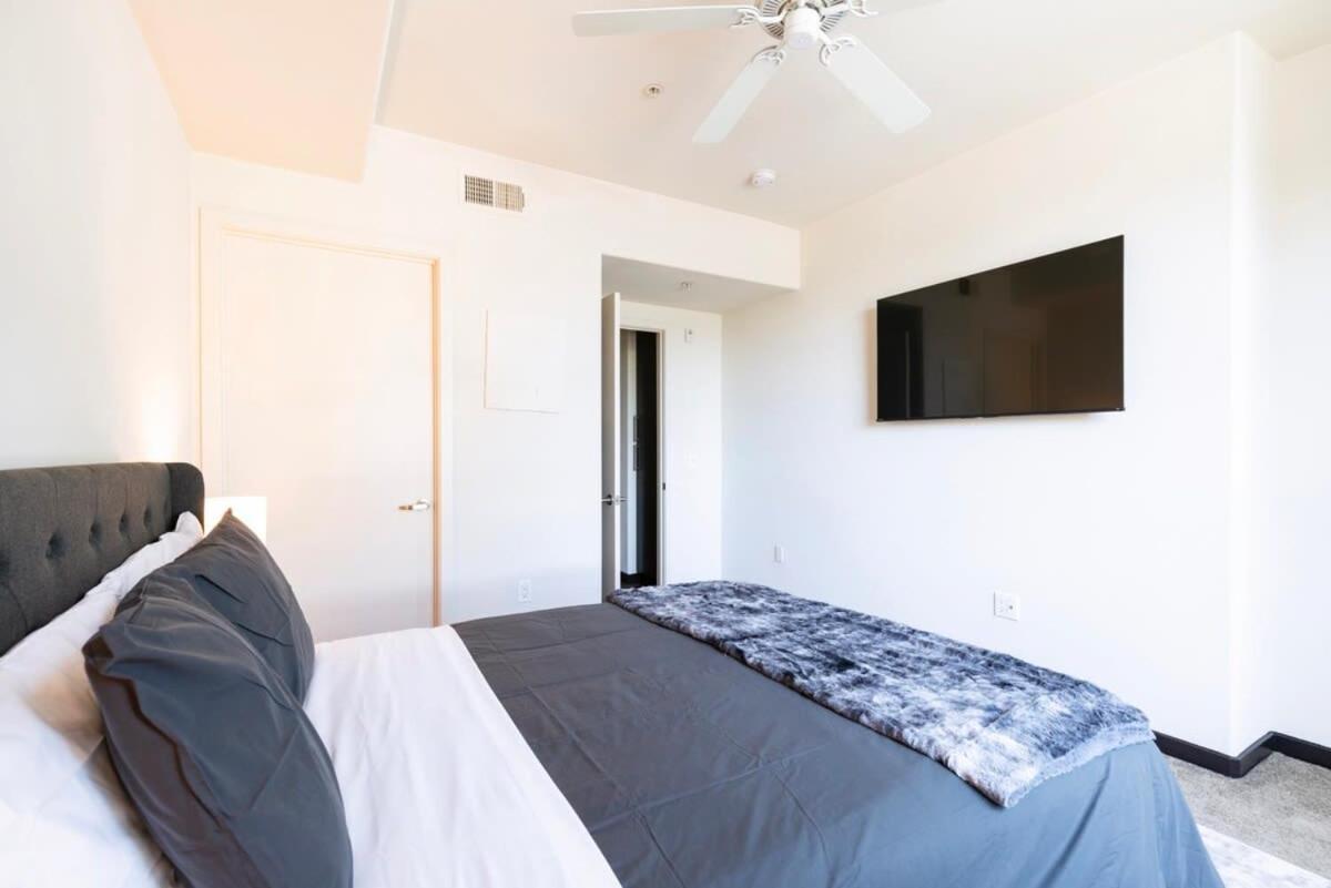 2Br Modern Luxury Condo Weho ลอสแอนเจลิส ภายนอก รูปภาพ