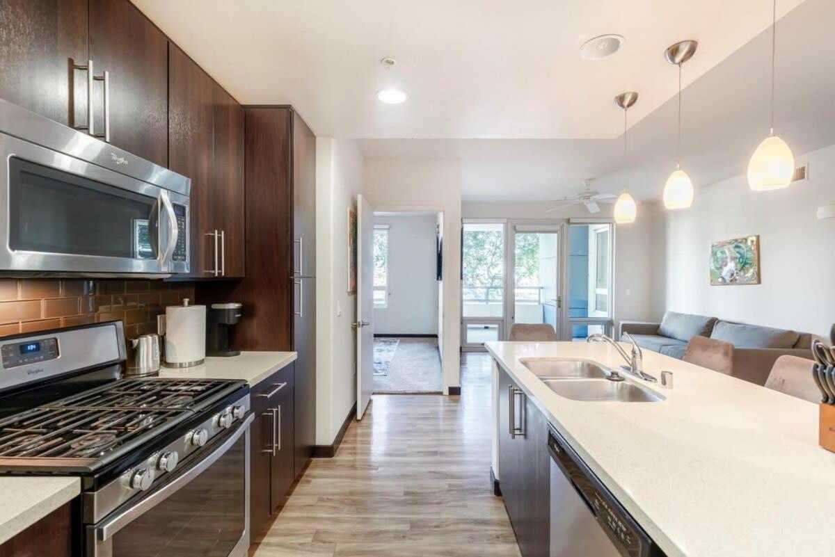 2Br Modern Luxury Condo Weho ลอสแอนเจลิส ภายนอก รูปภาพ