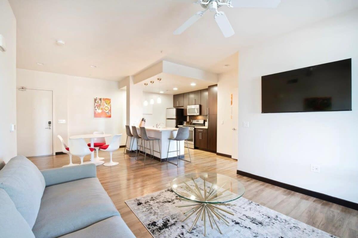 2Br Modern Luxury Condo Weho ลอสแอนเจลิส ภายนอก รูปภาพ